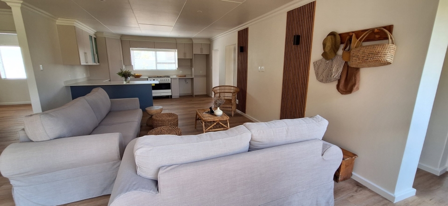 4 Bedroom Property for Sale in Stilbaai Wes Western Cape